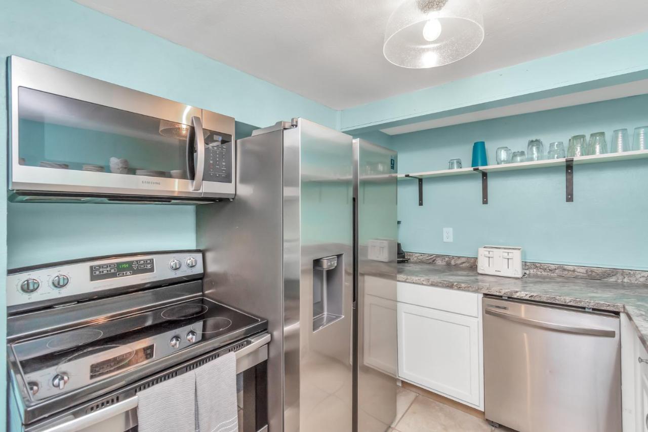 Galveston Studio - Sleeps 7 - Minutes To Beach !! Eksteriør bilde